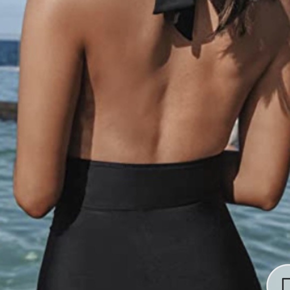 One piece - Picture 4 of 4